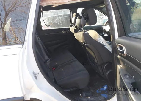 2015 Jeep Grand Cherokee Laredo z USA, uszkodzony, nr VIN 1C4RJFAG2FC188742